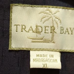 #120 man short sleeve shirt button-down